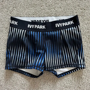 Ivy Park Fitted Shorts Blue Size Medium